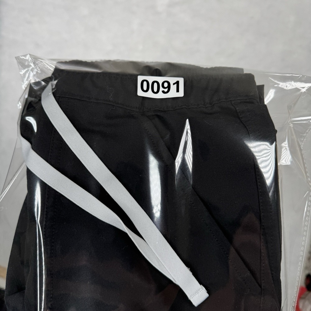 FIGS Technical Collection Red Scrub Pants Small Drawstring - Picture 15 of 15